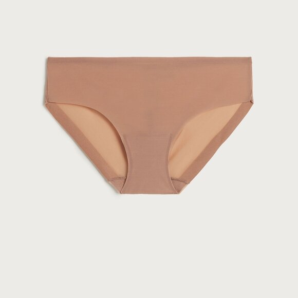 Intimissimi Invisible Touch Briefs in Beige - Picture 3 of 9